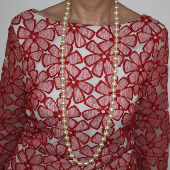 VTG Necklace Freshwater Pearl Glass Hand Knotted Strand Costume Jewelry 19" Drop - Picture 1 of 7